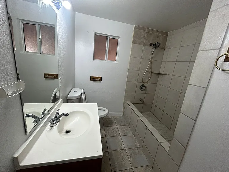 1405 E McWilliams Ave — Photo 14