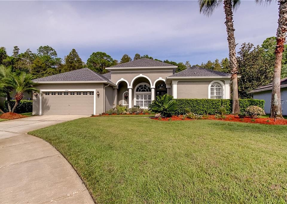 1st image of 12561 Leatherleaf Dr