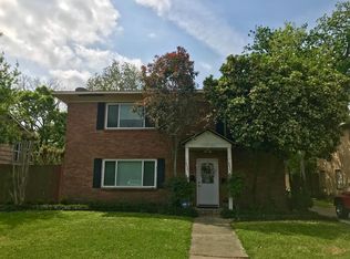 4523 Larch Ln, Bellaire, TX 77401