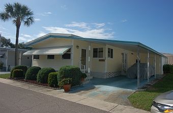 2nd image of 640 Poinsettia Dr