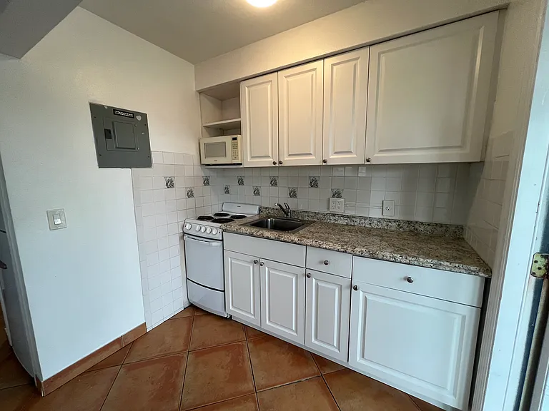 311 Inlet Way #14 — Photo 9