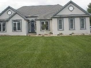 116 W Sub Station Rd, Temperance, MI 48182