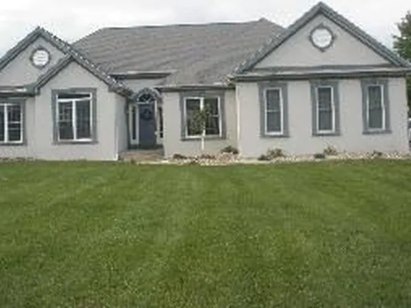 116 W Sub Station Rd, Temperance, MI 48182