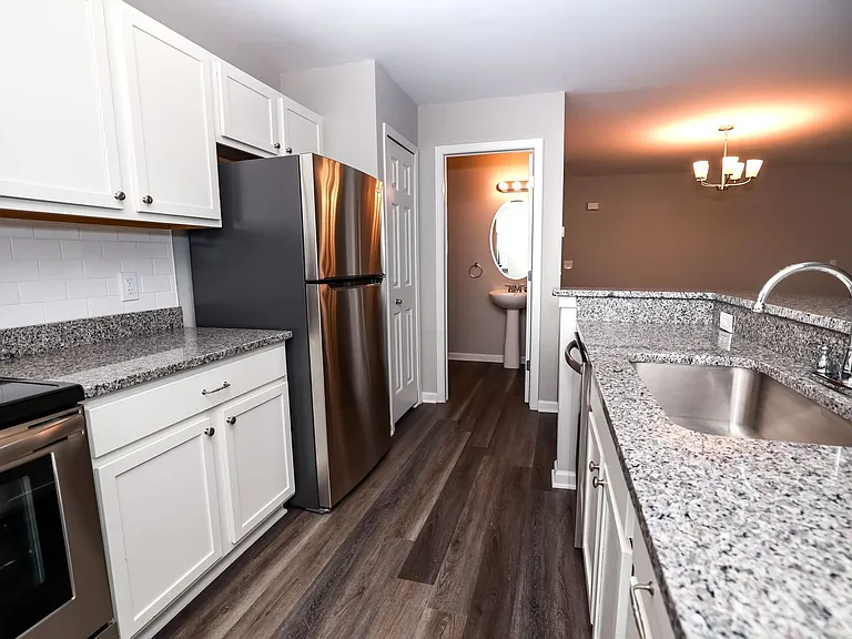 538 Napa Valley Dr — Photo 40