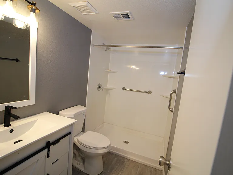 505 N Laveen Dr — Photo 18