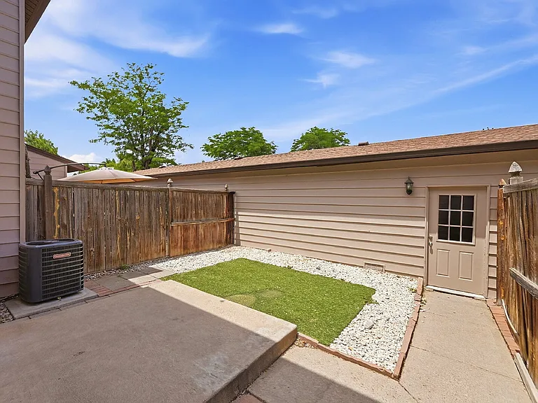 16055 E Ithaca Pl #C — Photo 20