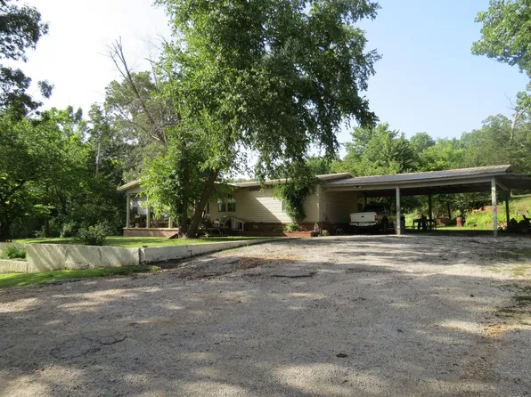 325 Brown Ln, Batesville, AR 72501
