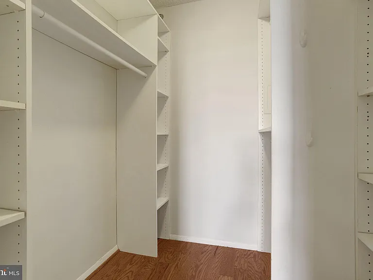 1001 N Vermont St #813 — Photo 10
