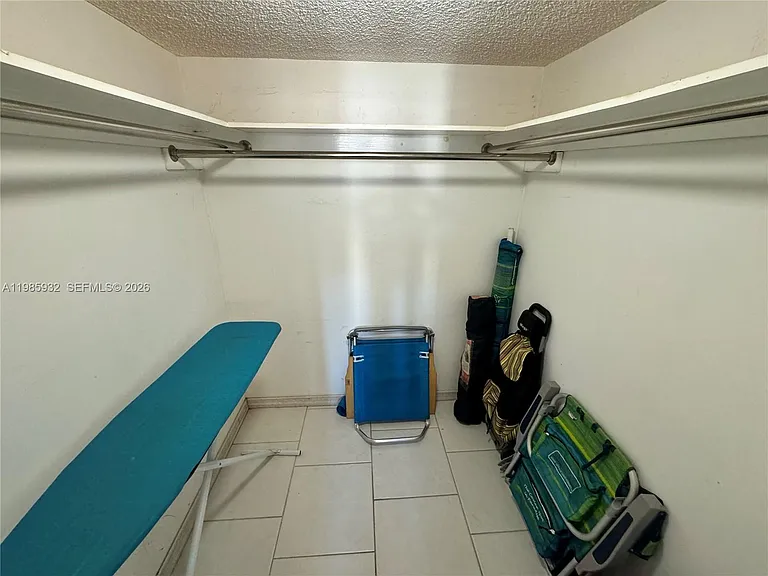 2625 Collins Ave #320 — Photo 9