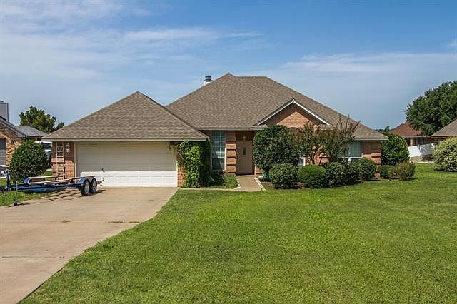 1st image of 717 Aqua Vista Dr
