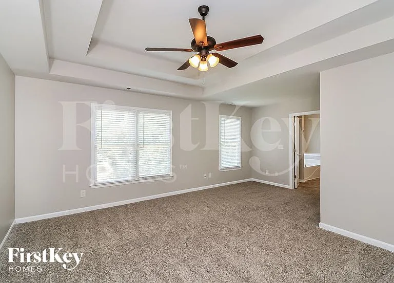 166 Crestview Dr — Photo 11