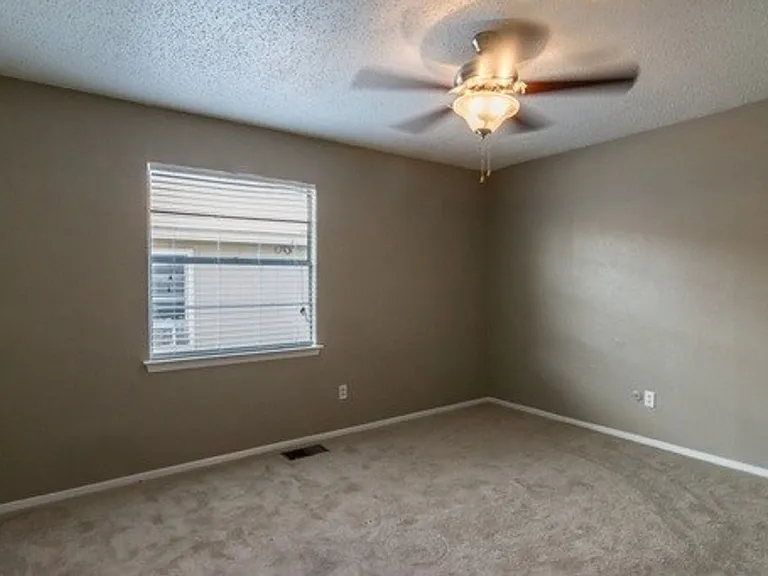 5121 Donnelly Ave #B — Photo 5