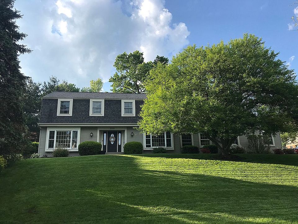 1st image of 2539 Glenwood Dr