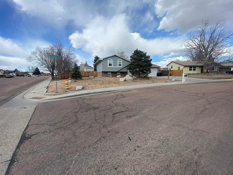 4902 Durasno Dr #4 — Photo 8