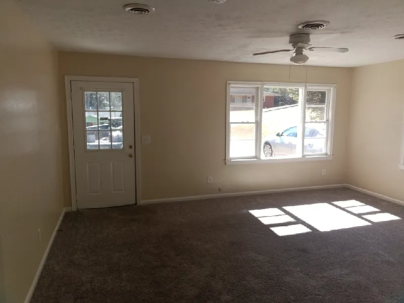 10th St 3309 - 1 — Photo 3