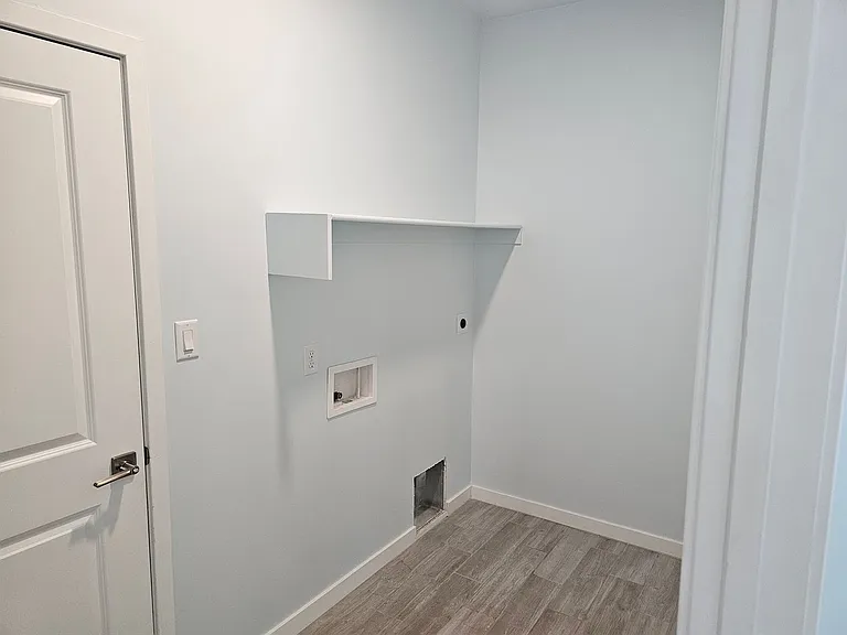 1598 N 9th Ave — Photo 18