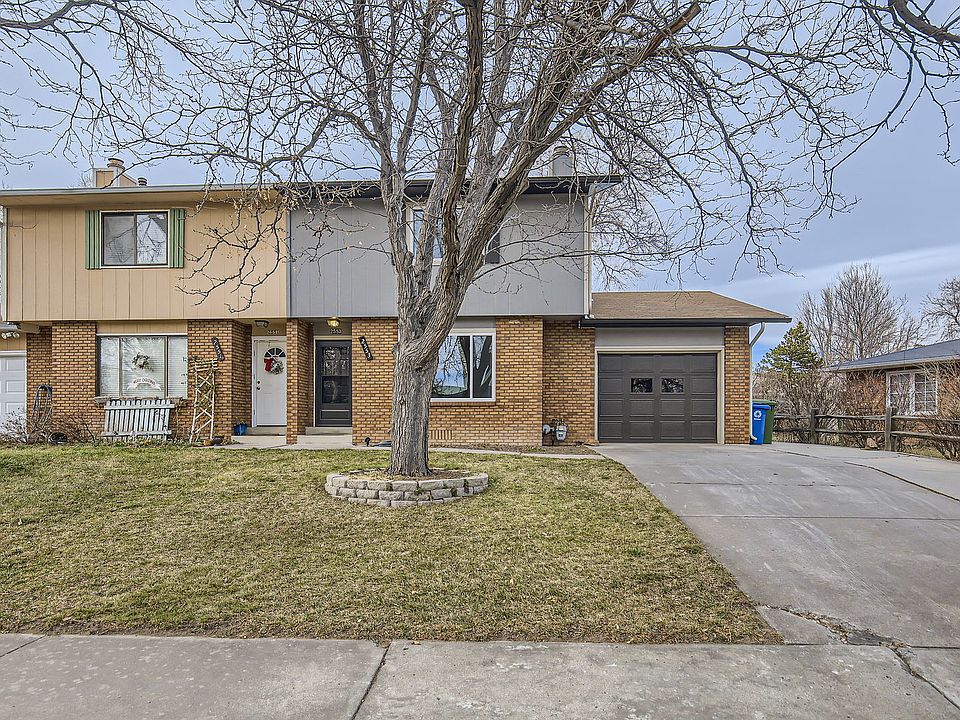 Front of Unit (Right Side)