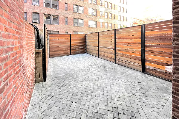 Rented by Silver Line Realty Group NY LLC | media 5