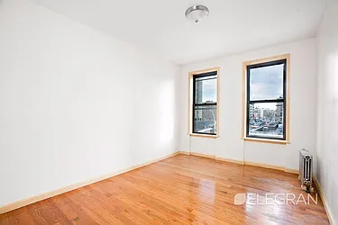 Rented by (Legacy) Elegran