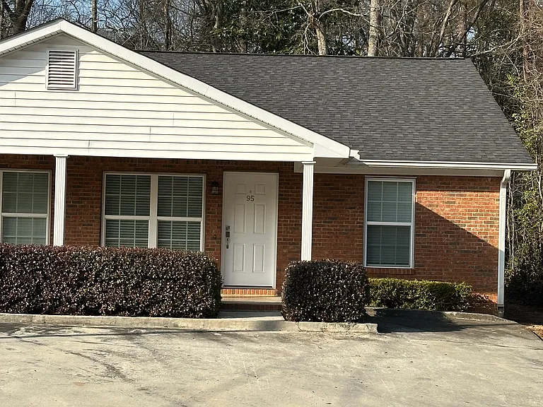 95 Valley Dr #95 — Photo 2