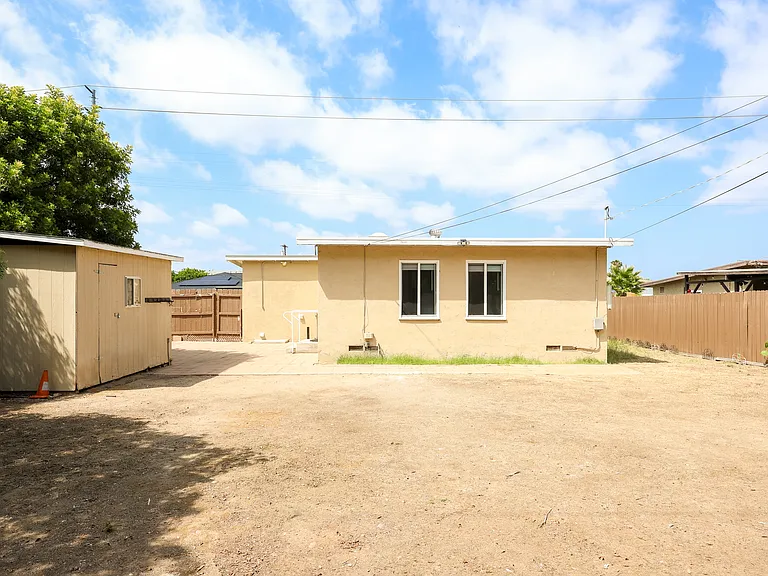 Shared Yard