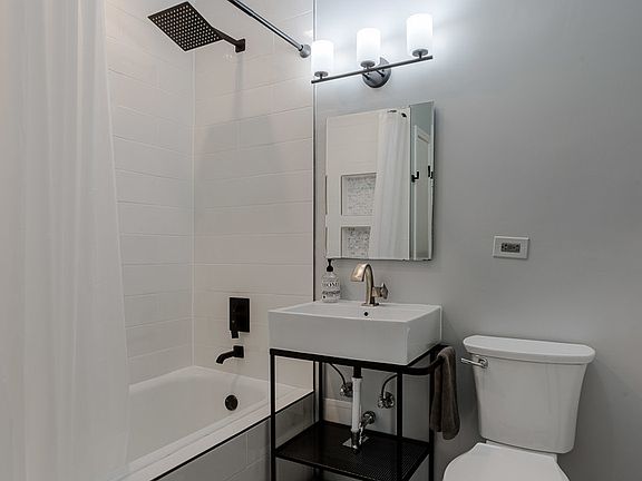 5th image of 2681 N Orchard St #2
