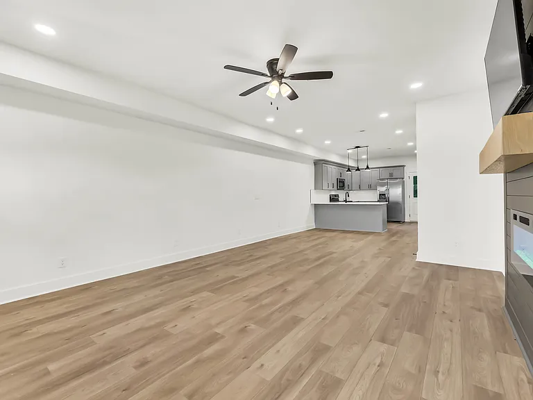 344 Front Ridge Cir — Photo 9