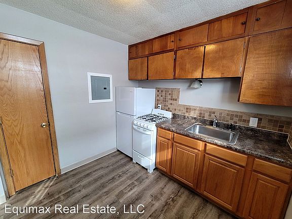 5th image of 1707 Thomas Ave APT 5