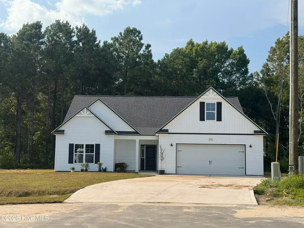 819 N. Sandy Shore Court, Holly Ridge, NC 28445