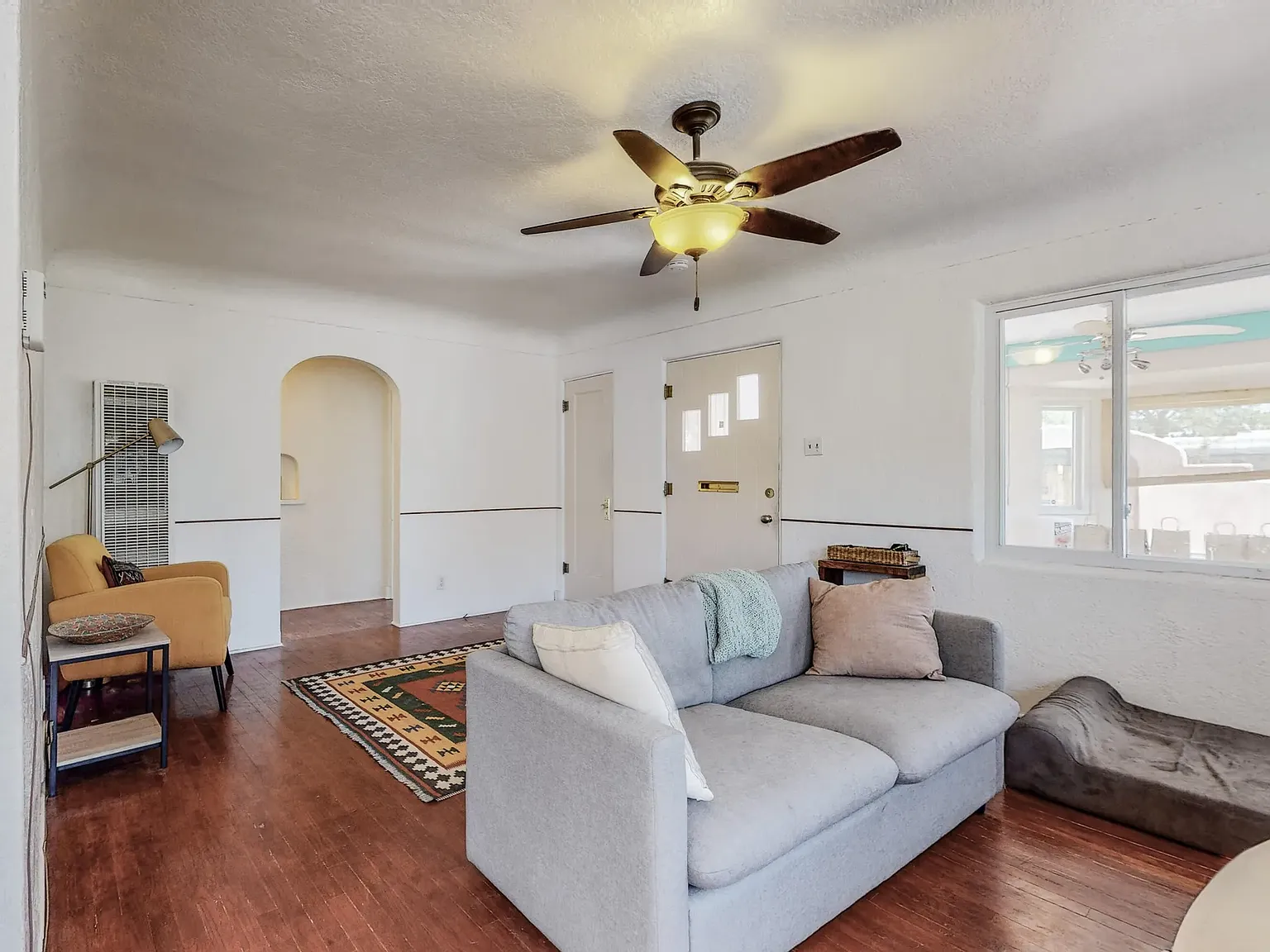 2 bed, 1130 sqft, $2,095 — Photo 4