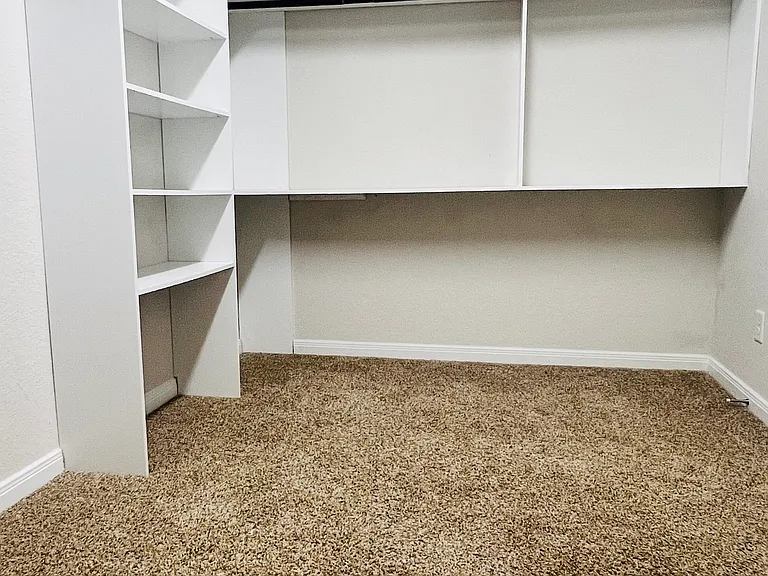603 Hirsch Trl — Photo 20