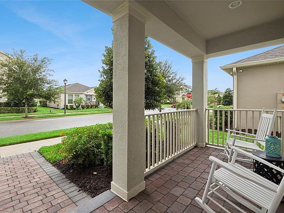 3rd image of 9462 KOMIKA LANE
