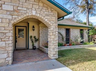 2409 S Celia Dr, Cedar Park, TX 78613