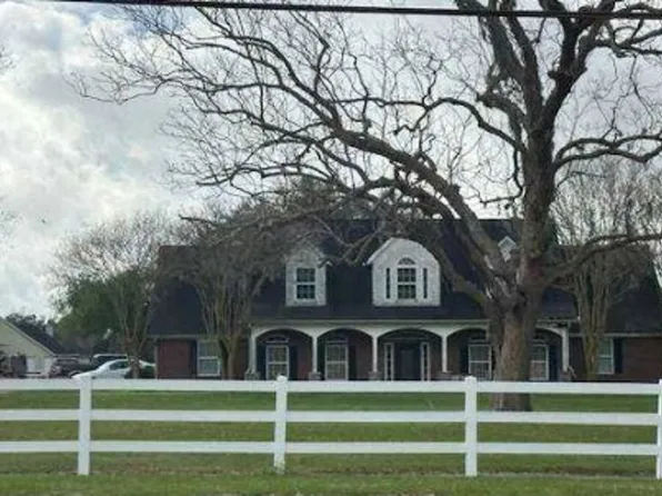 741 E Fm 1462 Rd, Rosharon, TX 77583