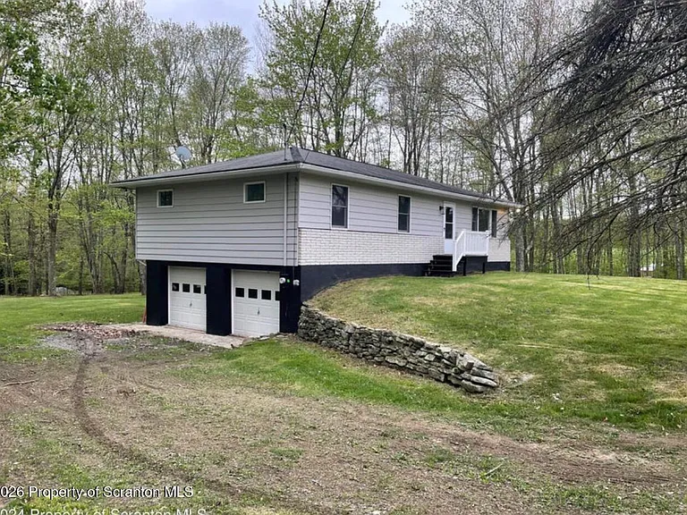 149 Schlittler Rd — Photo 2