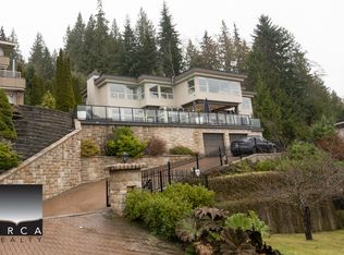 2565 Westhill Way, West Vancouver, BC
