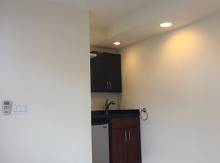 2123 10th Ave APT D, Honolulu, HI 96816