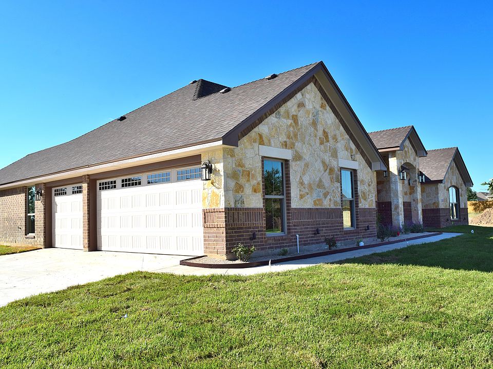 Side entry 3 car garage