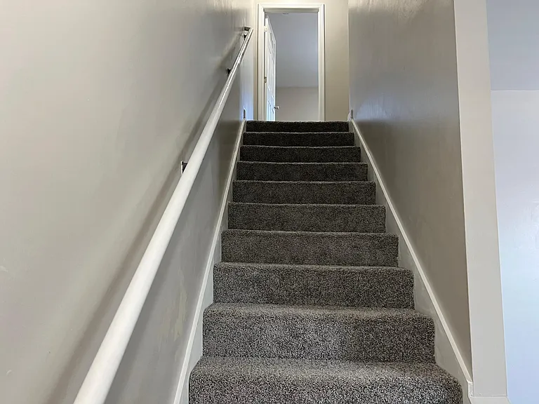 107 Chesapeake Ct — Photo 10