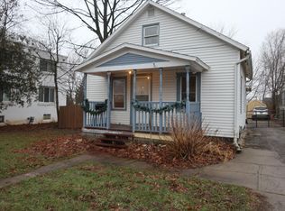 28 E Gardner St, Sparta, MI 49345
