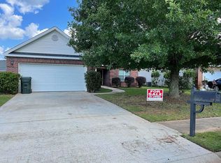 119 Preston Ln, Byron, GA 31008