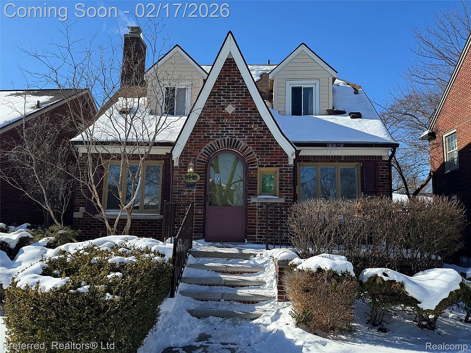 1st image of 2410 22nd St