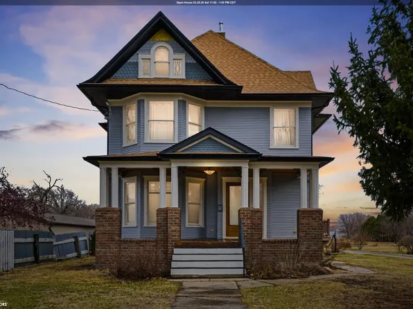 426 East St, Grinnell, IA 50112