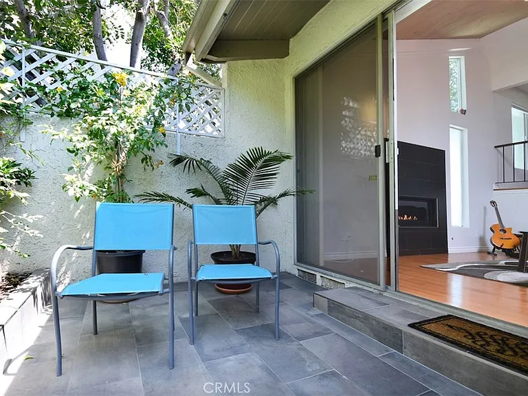 11856 Moorpark St #H — Photo 10