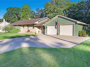 576 Summit Ave, Chippewa Falls, WI 54729