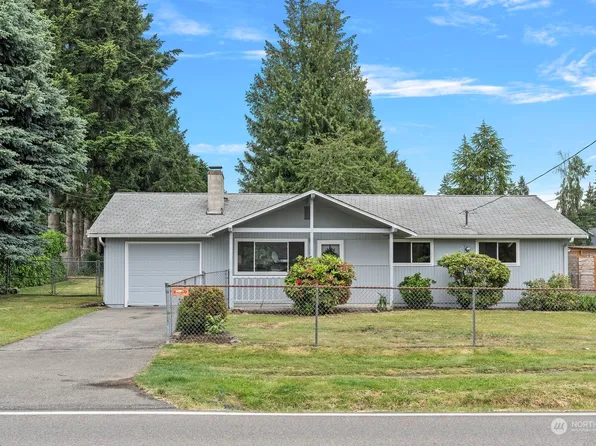 17605 Spruce Way, Lynnwood, WA 98037