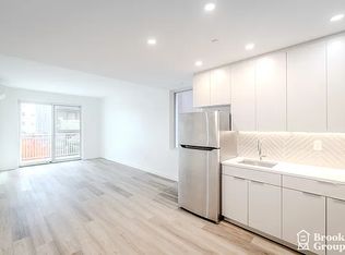 101-19 Rockaway Beach Blvd #1R, Rockaway Park, NY 11694