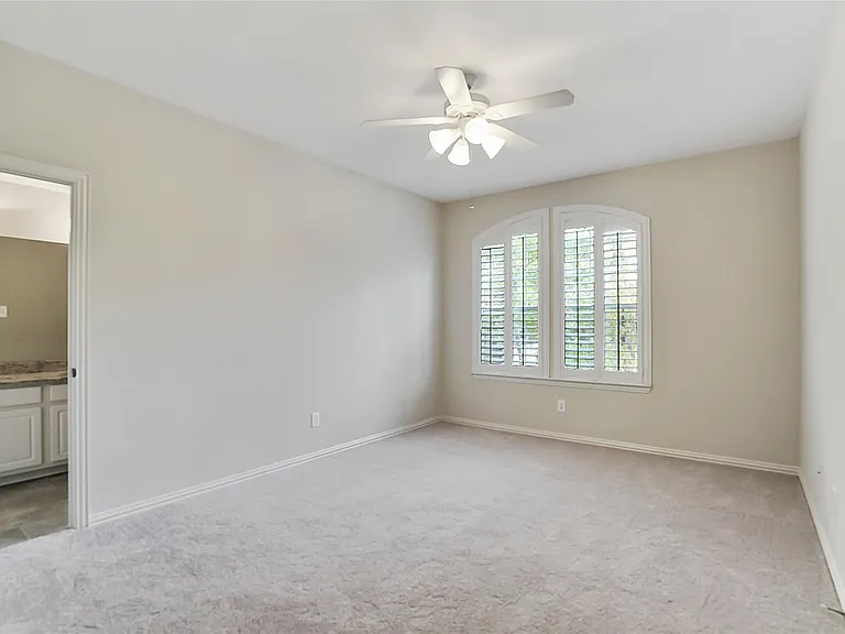 87 N Concord Valley Cir — Photo 47