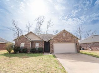 1315 Alex St, Conway, AR 72032