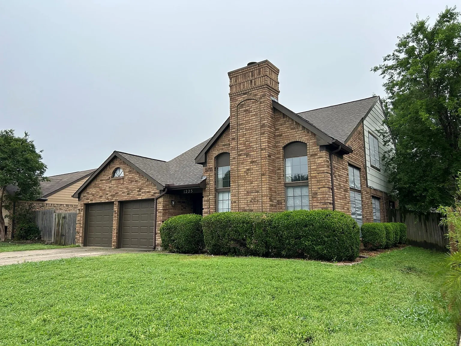 3 bed, 2.5 bath, 1714 sqft, $1,650 — Photo 2